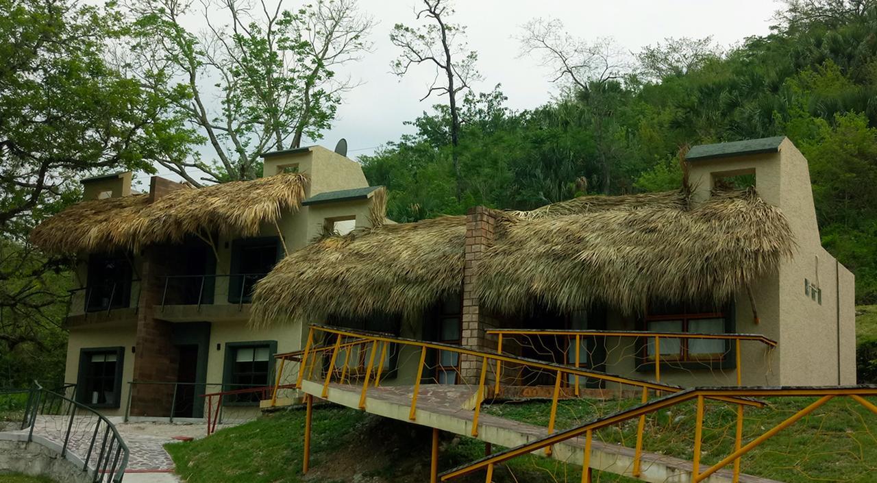 Las Yakas Hotel Tanchachin Exterior foto